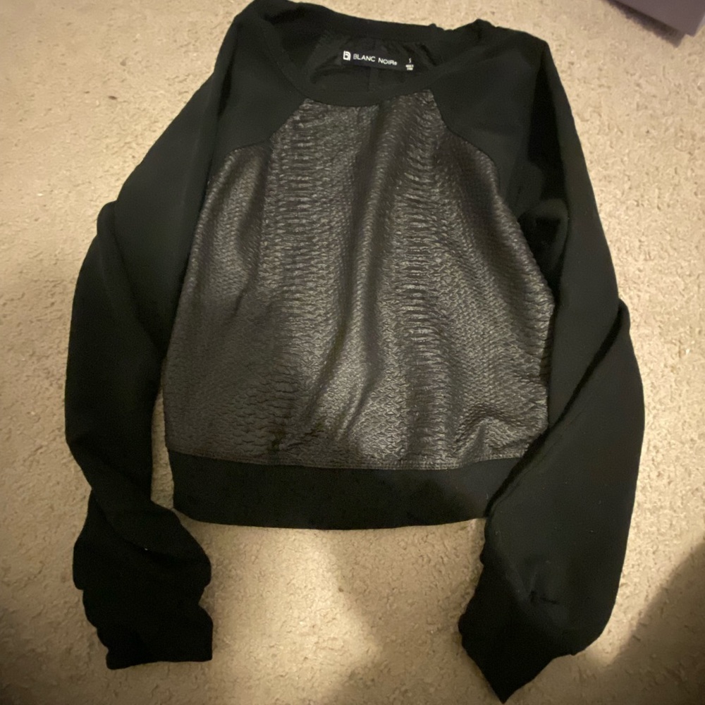 Blac Nior Top